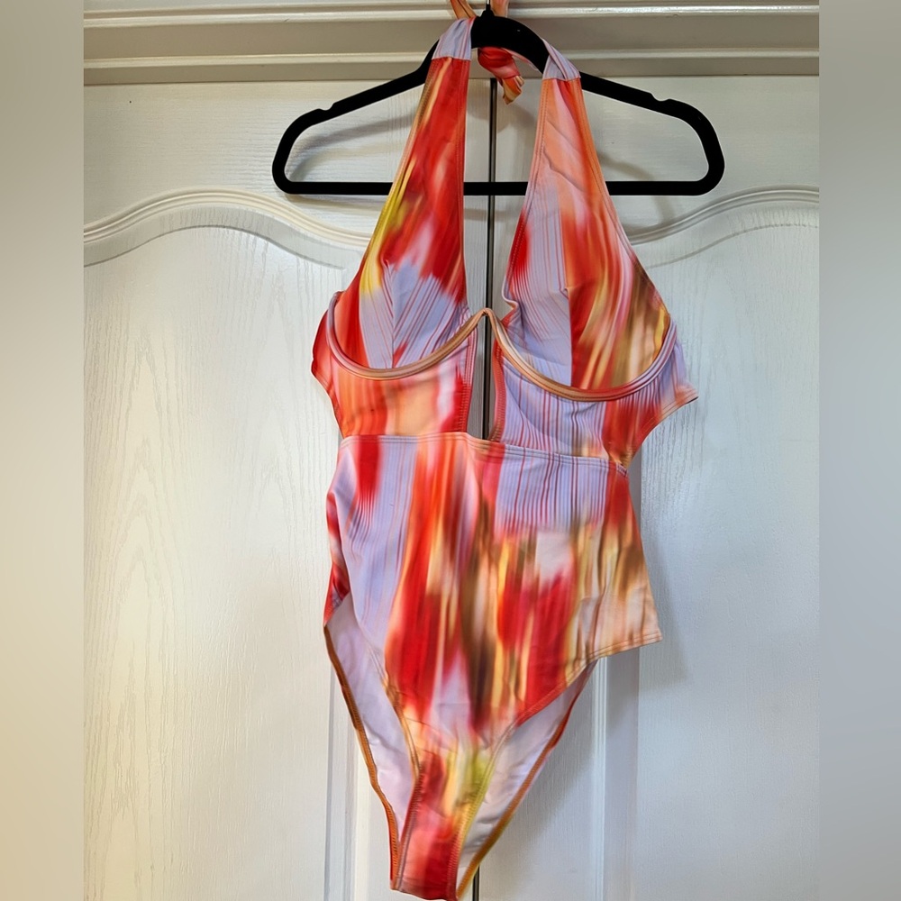 Multiple color halter swimsuit
